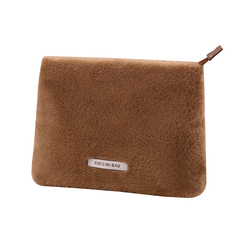 1 Piece Simple Cute Style Flat-top Shape Imitation Fur Women's Makeup Bag 